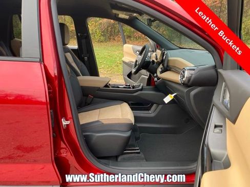 New 2026 Chevrolet Equinox ACTIV AWD/4WD image 17