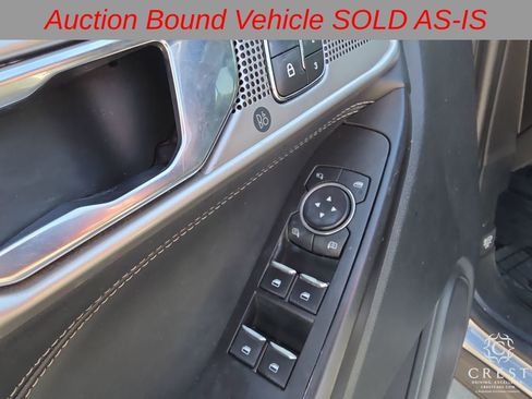 Used 2020 Ford Explorer Limited image 8