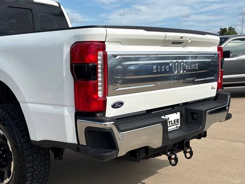 Used 2026 Ford F250 King Ranch w/ Tremor Off-Road Package AWD/4WD image 53