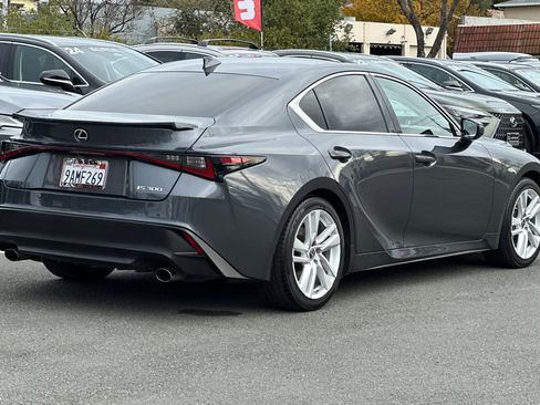 Certified 2022 Lexus IS 300 image 4