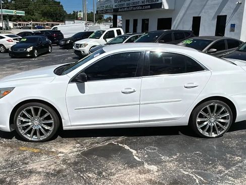 Used 2015 Chevrolet Malibu LS w/ Protection Package FWD image 2
