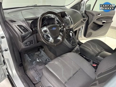 Used 2016 Ford Transit Connect XLT image 9