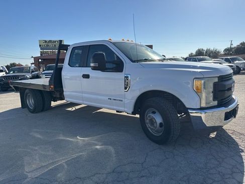 Used 2017 Ford F350 XL w/ Power Equipment Group image 8
