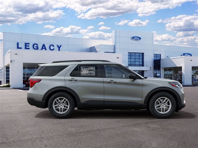 New 2027 Ford Explorer Active w/ Active Comfort Package RWD image 5