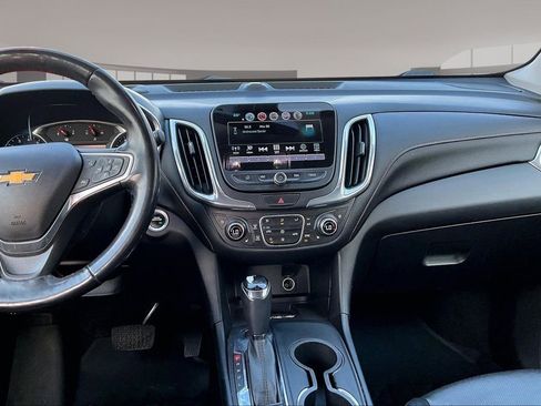 Certified 2018 Chevrolet Equinox Premier image 5