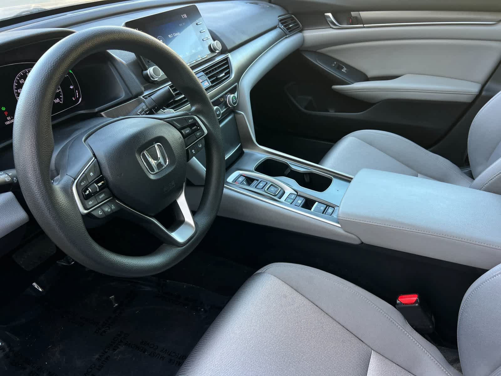 Used 2020 Honda Accord Hybrid image 12