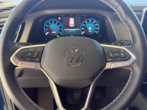 New 2026 Volkswagen Atlas Cross Sport SE image 13