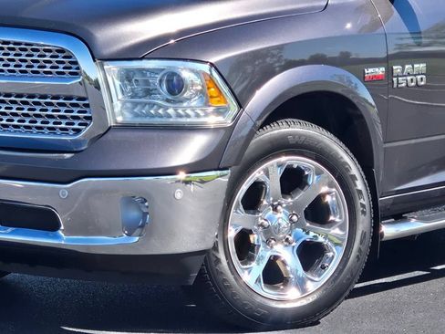 Used 2014 RAM 1500 Laramie w/ Convenience Group AWD/4WD image 2