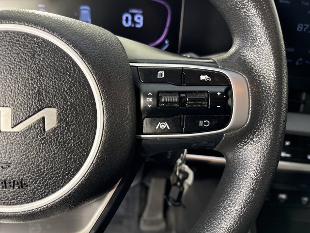 Used 2023 Kia Sportage LX AWD/4WD image 13