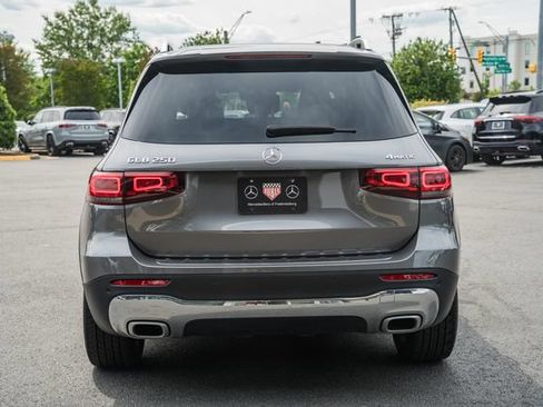 Certified 2023 Mercedes-Benz GLB 250 4MATIC image 6