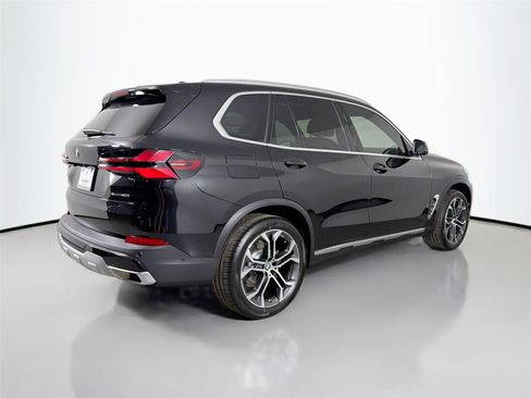 New 2026 BMW X5 sDrive40i w/ Climate Comfort Package RWD image 6