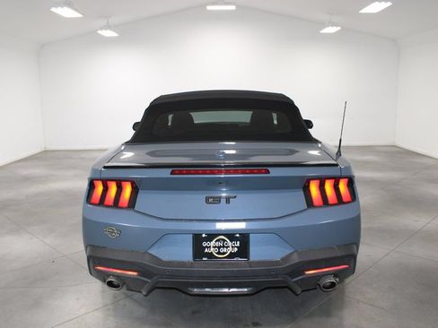 Used 2025 Ford Mustang GT Premium RWD image 8