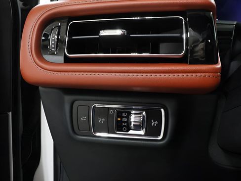 Used 2025 Lincoln Aviator Reserve w/ Equipment Group 201A AWD/4WD image 20