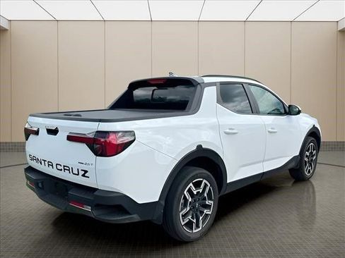 Used 2025 Hyundai Santa Cruz Limited AWD/4WD image 17