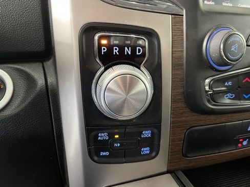 Used 2017 RAM 1500 Laramie w/ Convenience Group image 30