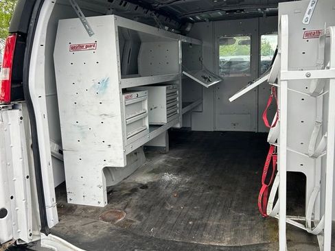 Used 2022 Chevrolet Express 2500 w/ Safety Package RWD image 5
