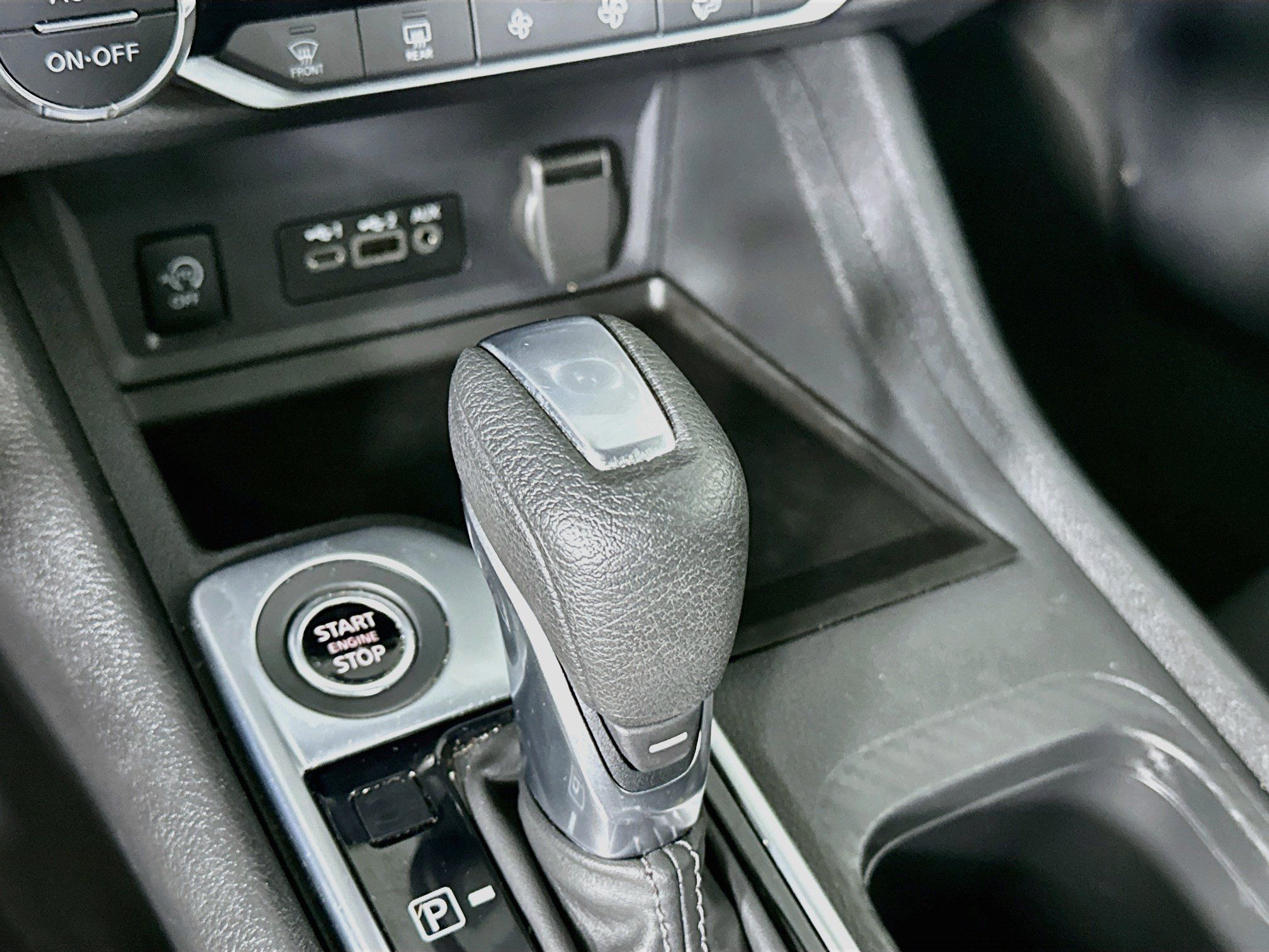 Used 2025 Nissan Sentra SV w/ All-Weather Package FWD image 24