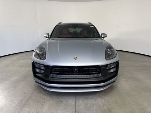 Certified 2026 Porsche Macan GTS AWD/4WD image 10
