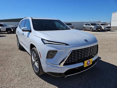 New 2026 Buick Enclave Avenir w/ Super Cruise Package image 7