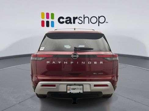 Used 2023 Nissan Pathfinder SL AWD/4WD image 4