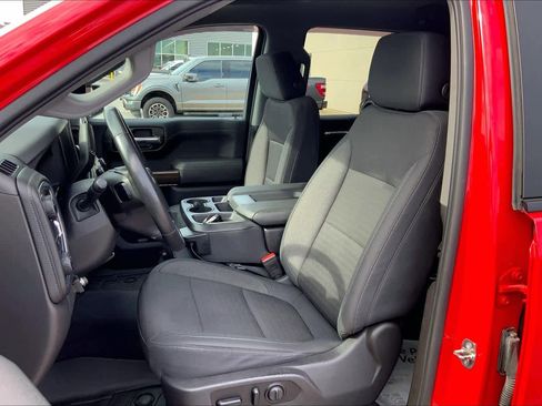 Used 2020 Chevrolet Silverado 1500 LT w/ Texas Edition image 8