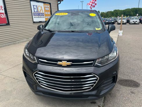 Used 2020 Chevrolet Trax LS w/ Tint and Cruise Package AWD/4WD image 2
