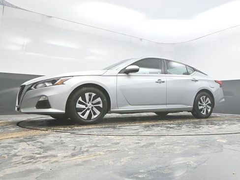 Used 2021 Nissan Altima 2.5 S image 32