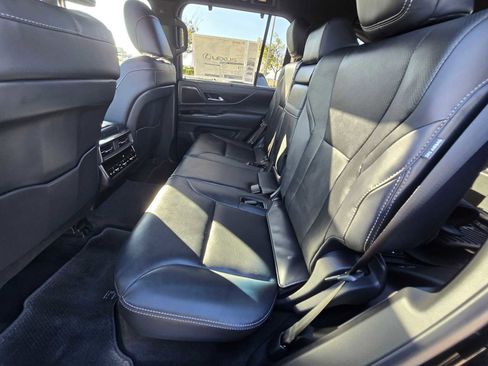 New 2025 Lexus LX 600 4WD w/ Premium Package image 20