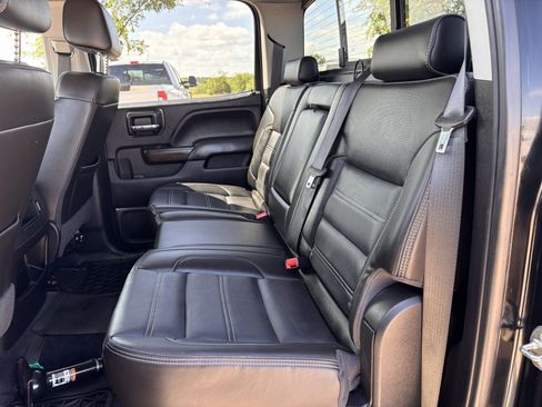 Used 2018 GMC Sierra 3500 Denali w/ Duramax Plus Package AWD/4WD image 15