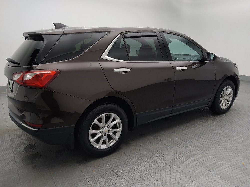 Used 2020 Chevrolet Equinox LT w/ Driver Convenience Package AWD/4WD image 10