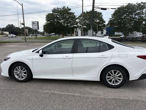 Used 2025 Toyota Camry LE FWD image 3