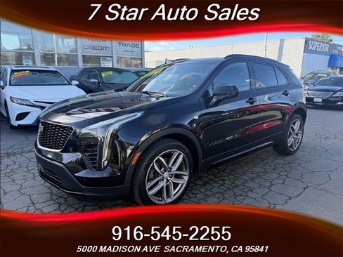 Used 2019 Cadillac XT4 Sport image 3