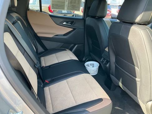 Used 2026 Chevrolet Equinox ACTIV w/ Convenience Package III AWD/4WD image 19