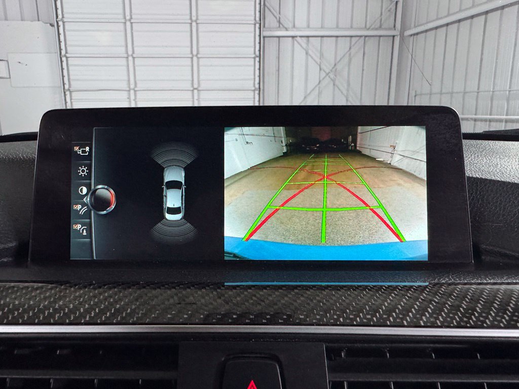 Used 2017 BMW M3 RWD image 36