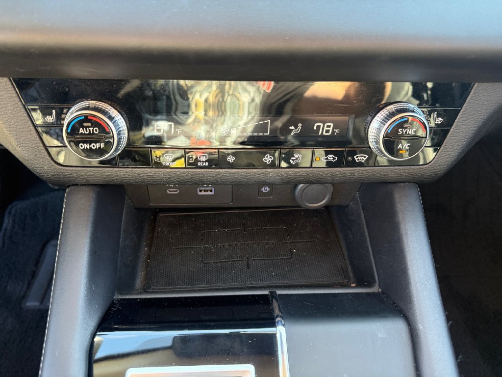 Used 2022 Mitsubishi Outlander SE AWD/4WD image 34
