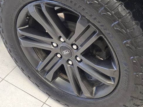 Used 2022 Ford F150 XLT w/ Equipment Group 302A High image 16