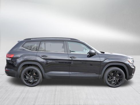 Used 2023 Volkswagen Atlas SE w/ Black Wheel Package AWD/4WD image 8