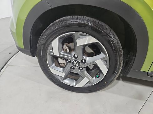 Certified 2023 Hyundai Venue SEL FWD image 26