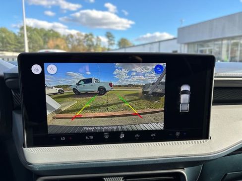 New 2025 Ford Maverick XL w/ Equipment Group 102A image 23