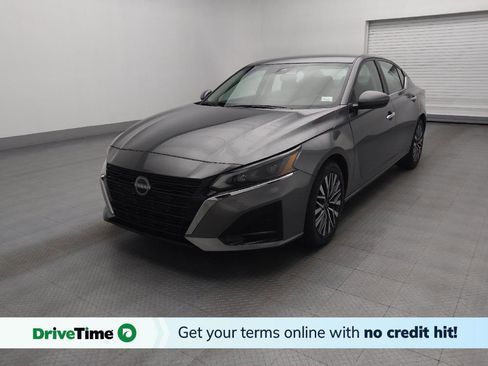 Used 2023 Nissan Altima 2.5 SV image 1