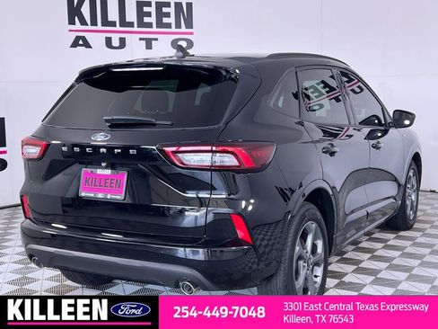 Used 2024 Ford Escape ST-Line w/ Equipment Group 301A image 8