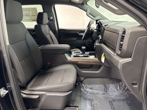 New 2026 Chevrolet Silverado 1500 LT Trail Boss w/ Protection Package image 10