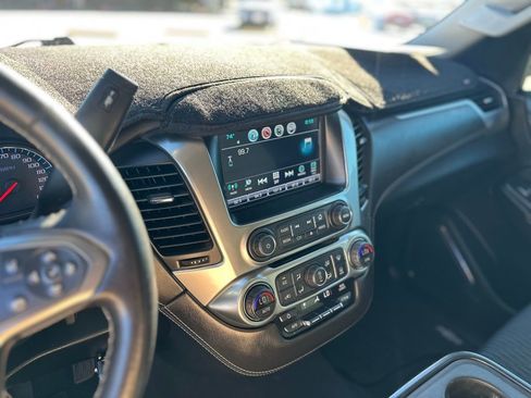 Used 2020 Chevrolet Tahoe LS w/ Enhanced Driver Alert Package image 18