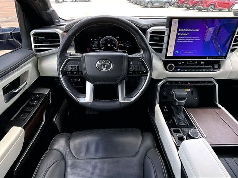 Used 2023 Toyota Sequoia Capstone AWD/4WD image 6