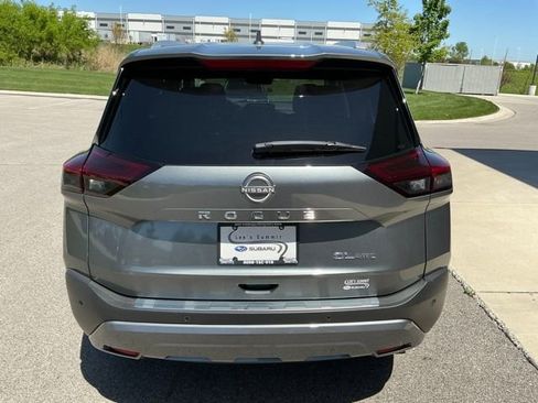 Used 2023 Nissan Rogue SL w/ SL Premium Package AWD/4WD image 3