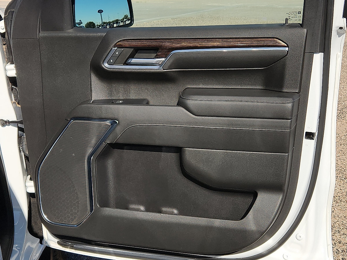 Used 2022 GMC Sierra 1500 SLE AWD/4WD image 8