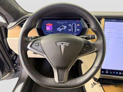 Used 2020 Tesla Model S Long Range AWD/4WD image 12