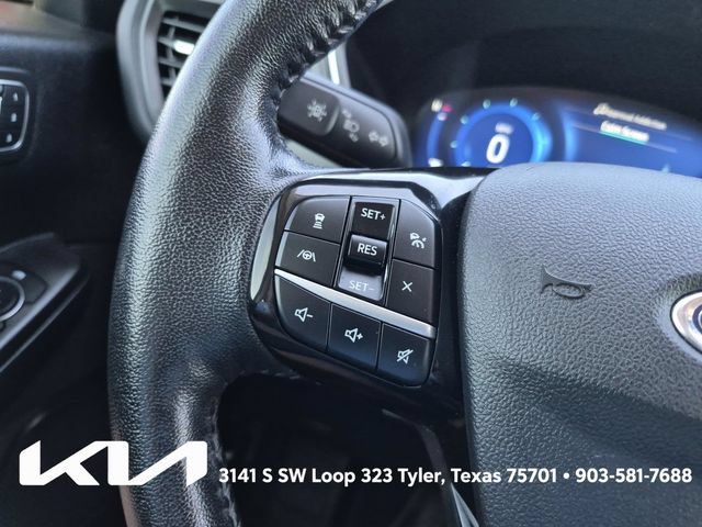 Used 2021 Ford Escape Titanium AWD/4WD image 30