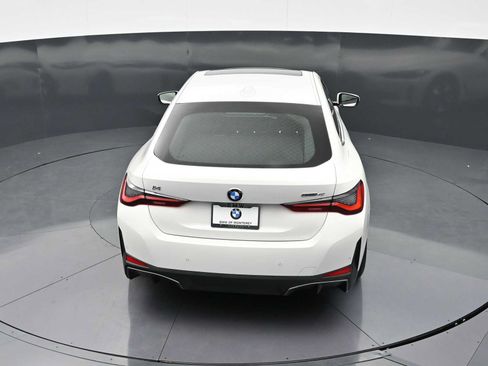New 2026 BMW i4 eDrive40 w/ Premium Package RWD image 22