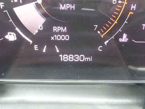 Used 2025 GMC Terrain Elevation image 13